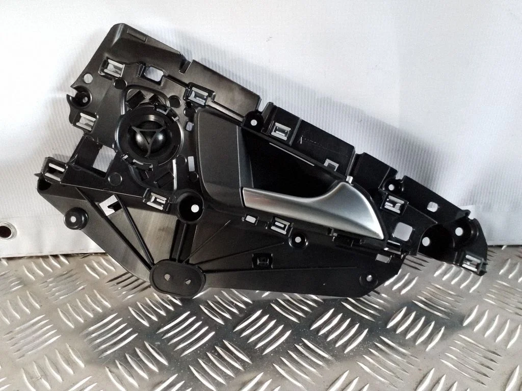 Tagaukse sisemine käepide – Audi A6 S6 C7 4G (2011-2018)