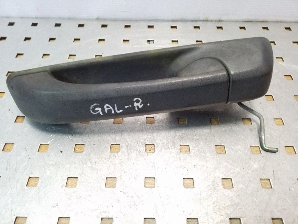 Išorinė atidarymo rankena galinių durų