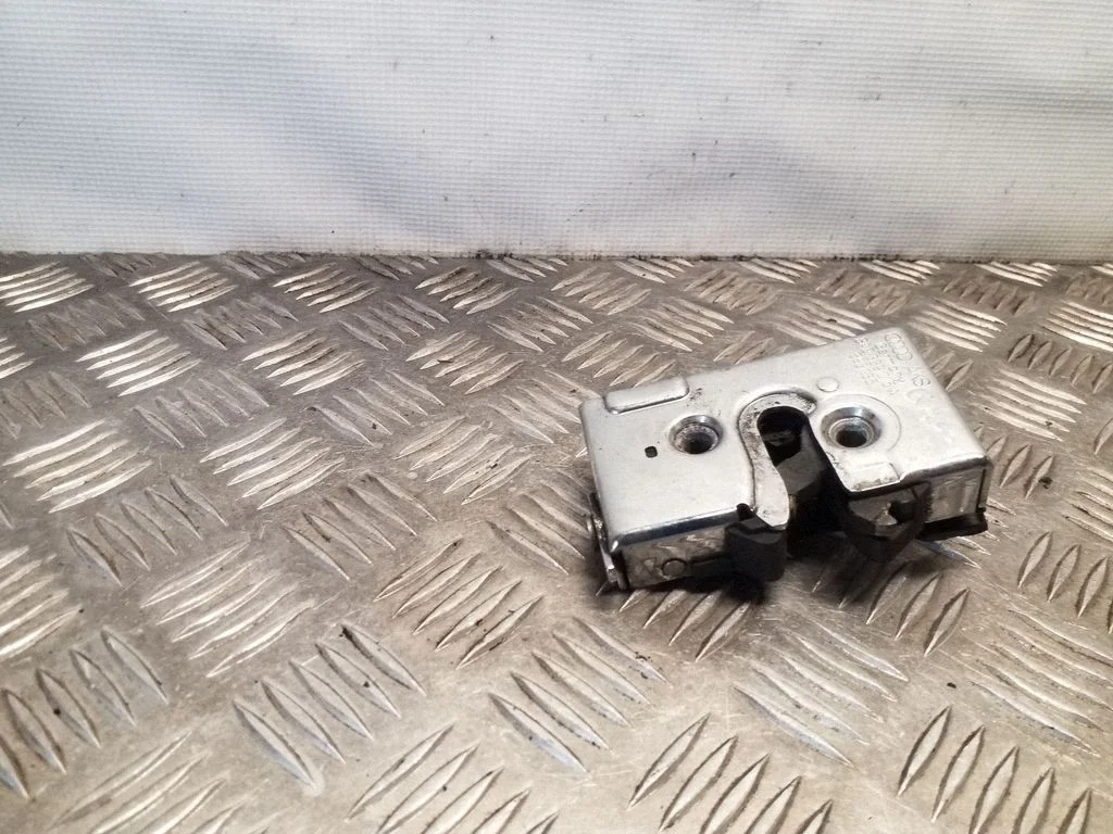 Rear door lock