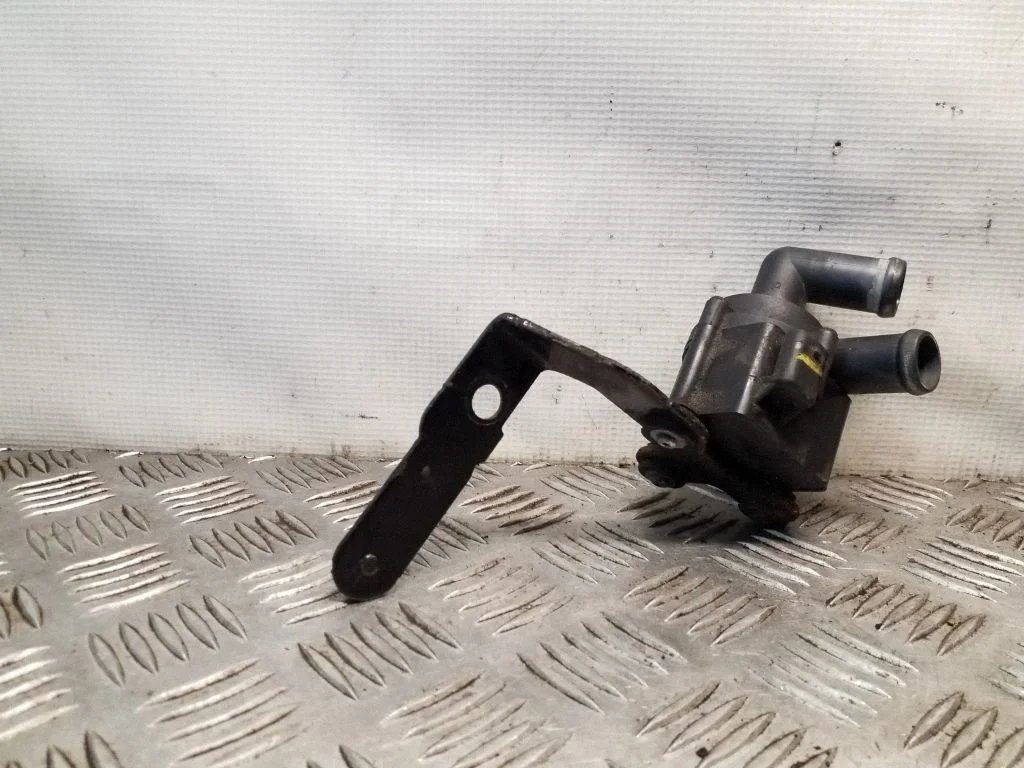 Elektriskais cirkulācijas sūknītis 5N0121093A