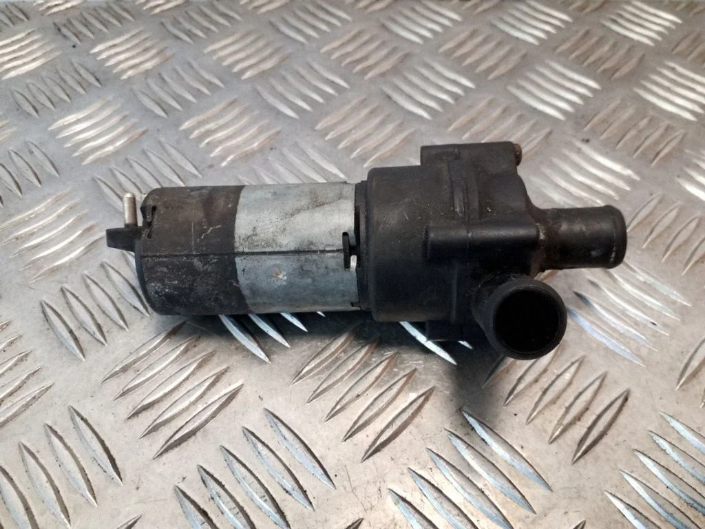 Electric auxiliary coolant/water pump – Mercedes-Benz Vito Viano W638 (1996-2003)