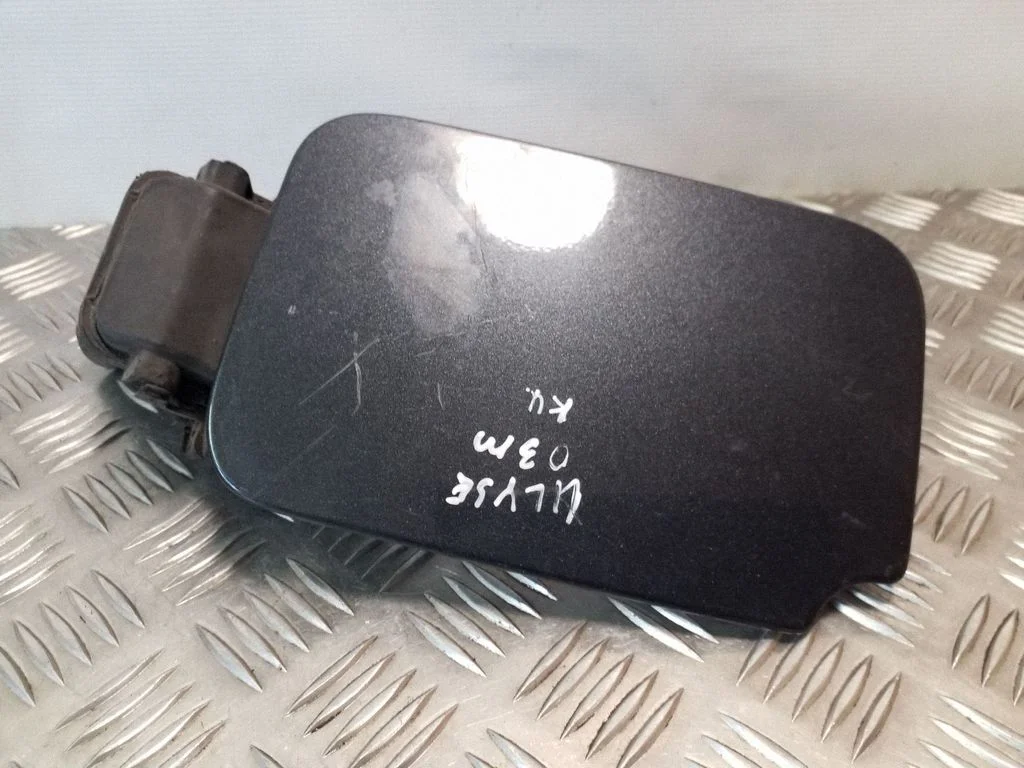 Klapka wlewu paliwa 1487168080