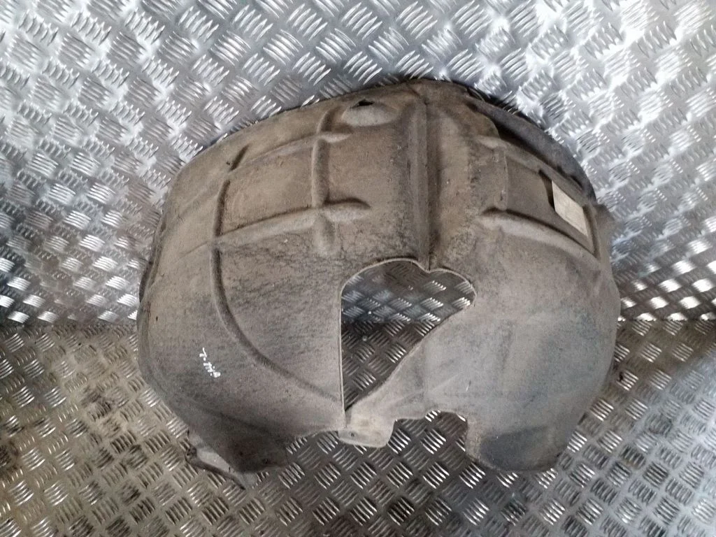 Tagumine poritiivakate 5L0810969