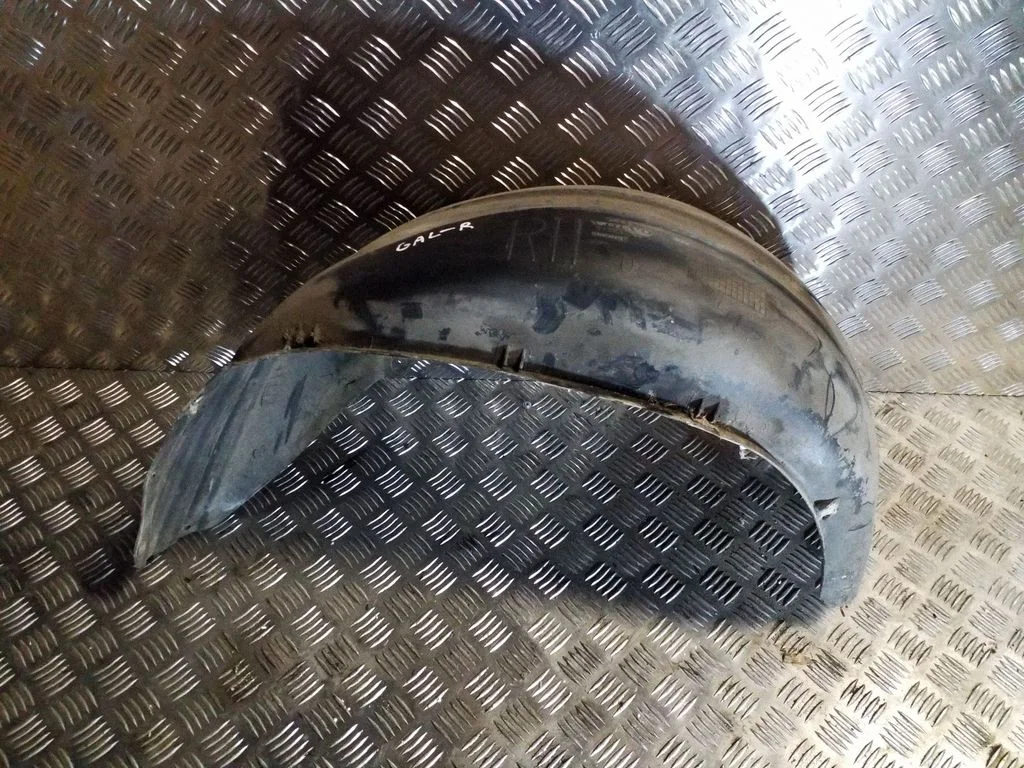 Rear arch fender liner splash guards 9190635