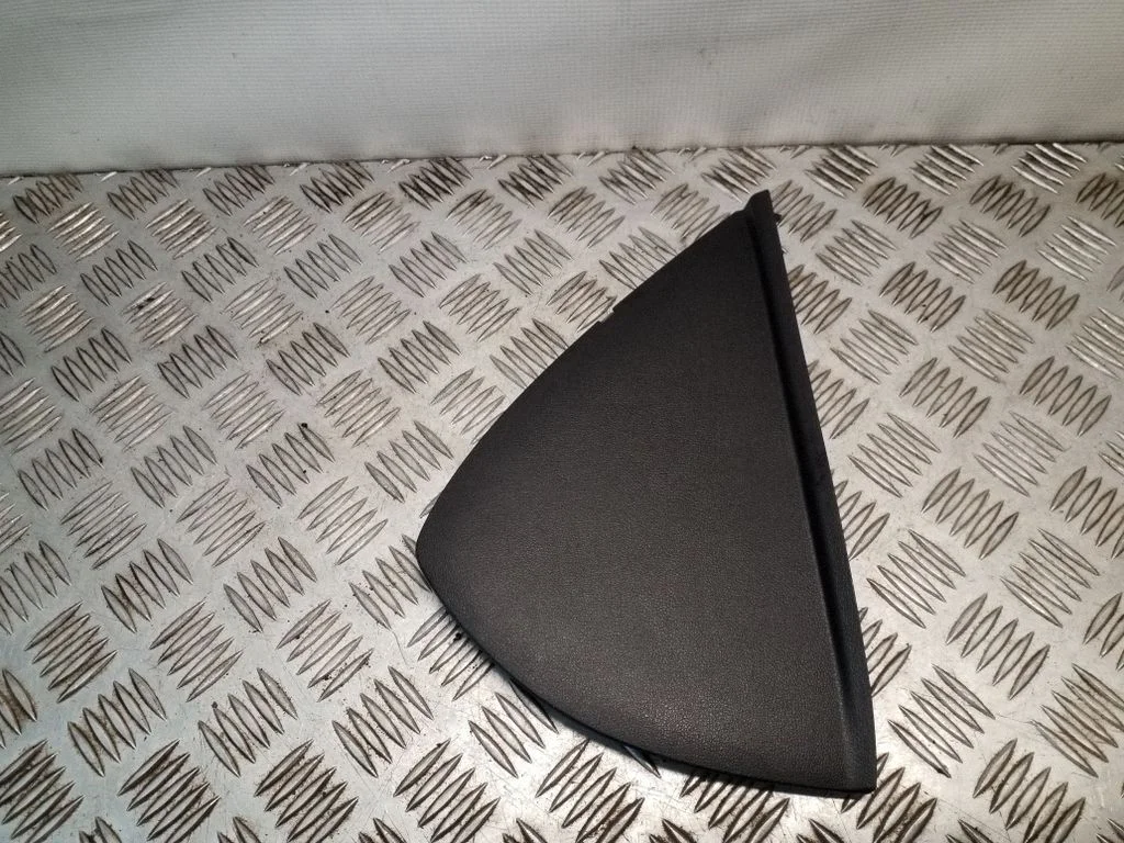 Dashboard side end trim – Audi A1 (2010-2018)