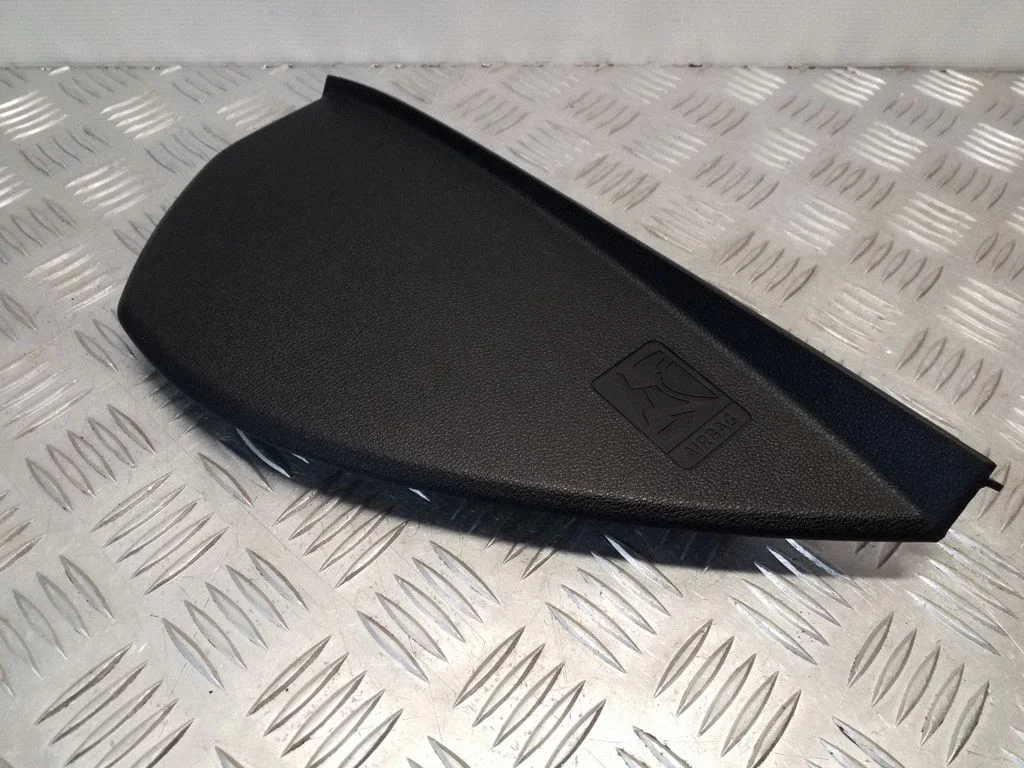 Dashboard side end trim – Skoda Octavia Mk3 (5E) (2013-2019)