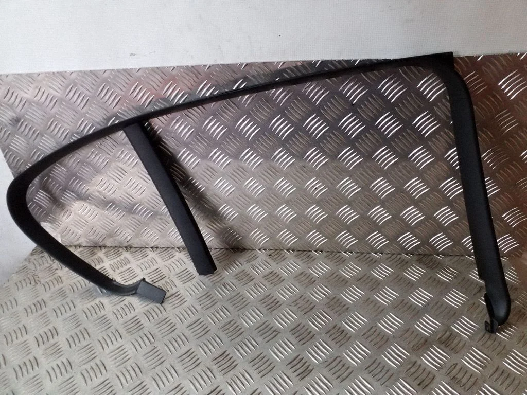 Other rear door trim element – BMW 1 Series F20 F21 (2011-2019)