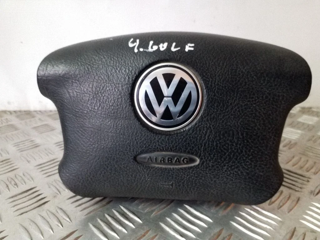 Stūres drošības spilvens – Volkswagen Golf IV (1998-2005)
