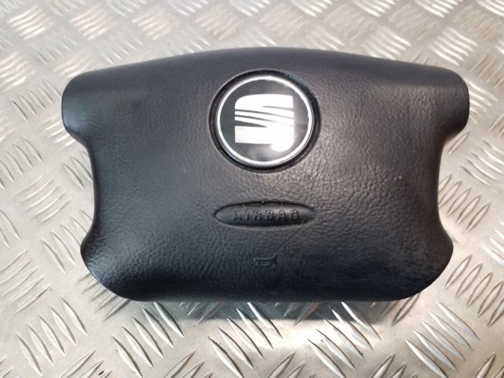 Steering wheel airbag – Seat Alhambra (Mk1) (1996-2010)