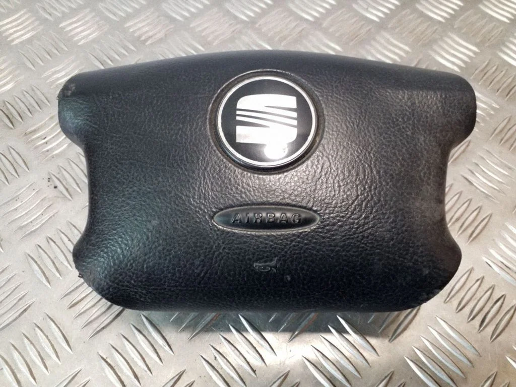 Steering wheel airbag – Seat Alhambra (Mk1) (1996-2010)