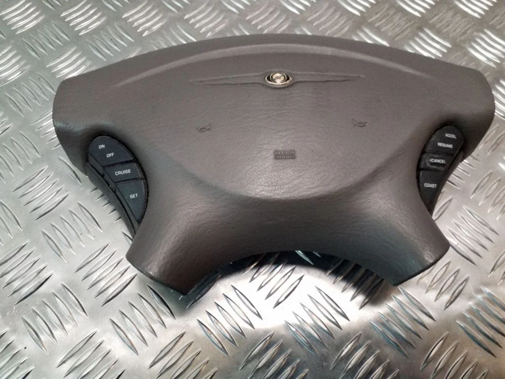 Steering wheel airbag – Chrysler Grand Voyager IV (2001-2007)