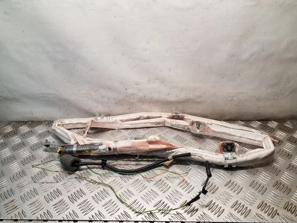 Katuse turvapadi (kardin) 23148185