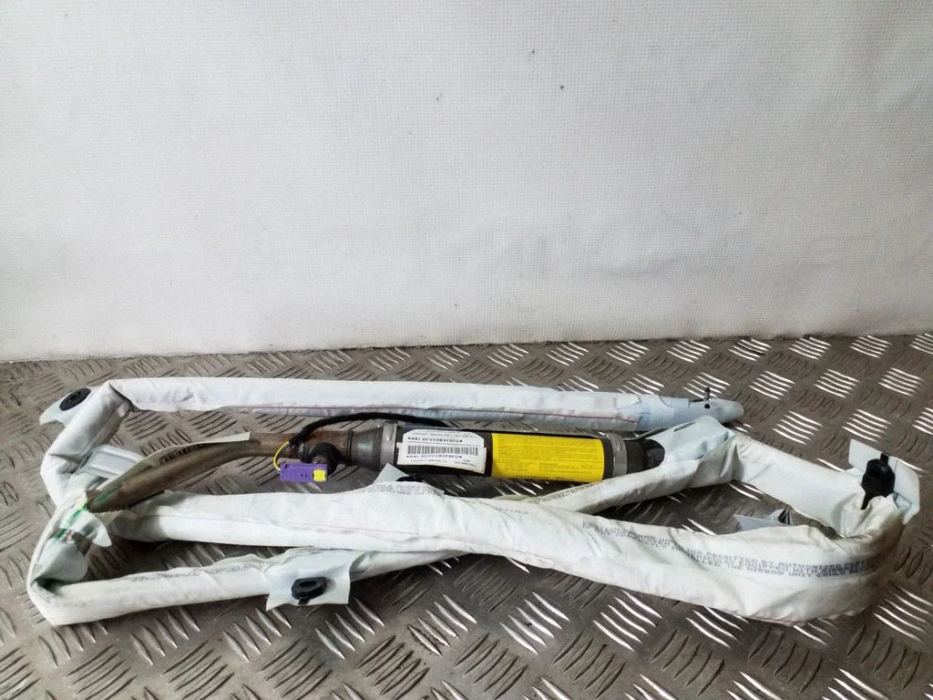 Jumta drošības spilvens (aizkars) – Audi A3 S3 8P (2003-2012)