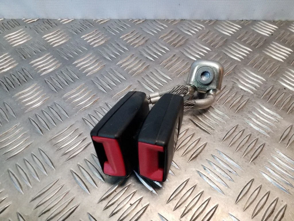 Rear seatbelt buckle – Seat Leon (1P) (2005-2012)