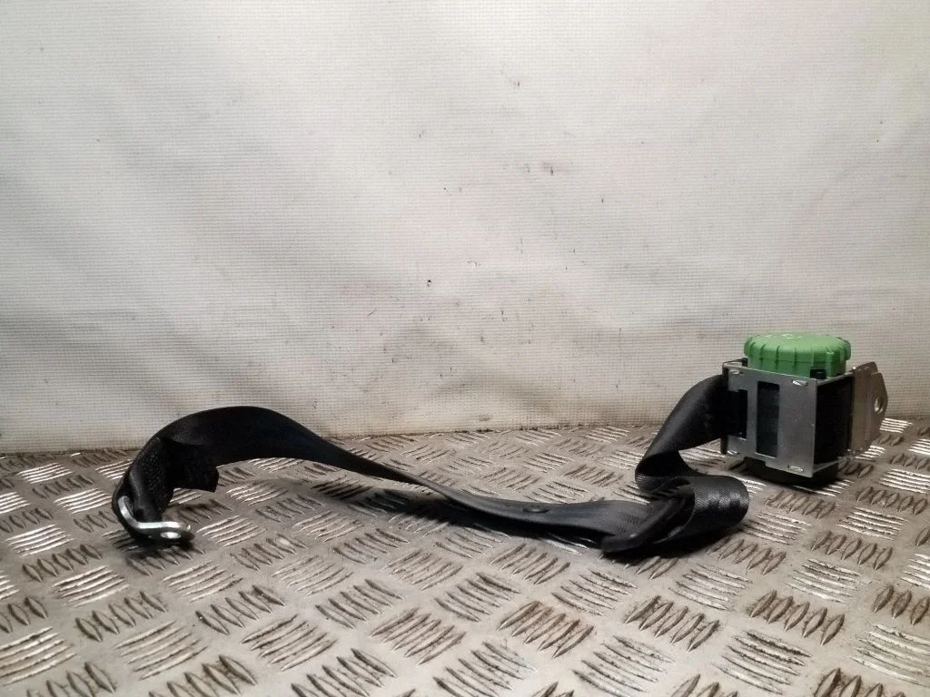 Tagumine turvavöö – Skoda Octavia Mk2 (1Z) (2004-2013)
