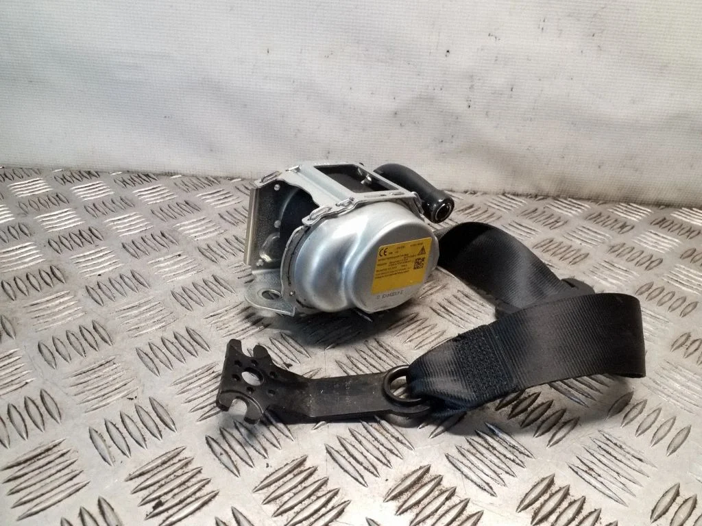 Rear seatbelt – Skoda Superb B8 (3V) (2015-2024)