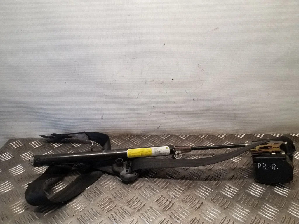 Priekšējā drošības josta 7M0857706C