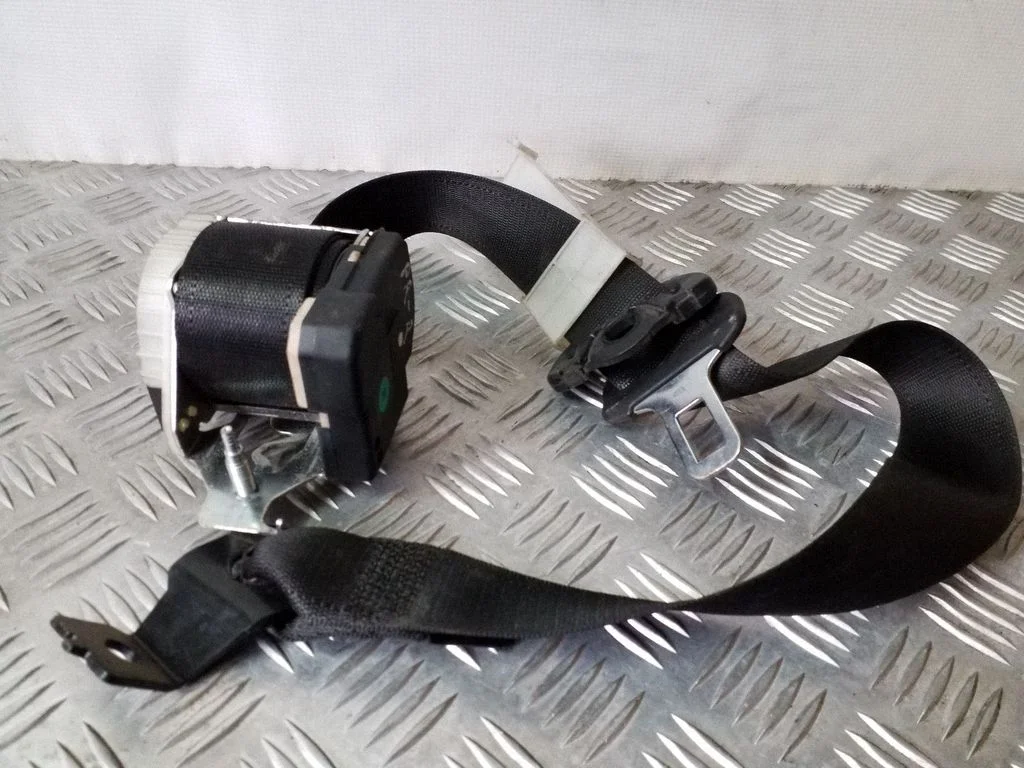 Front seatbelt – Opel Astra G (1998-2009)