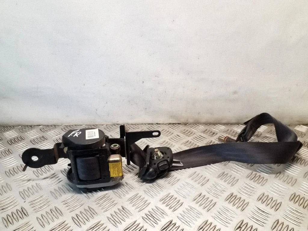 Priekšējā drošības josta 88820H1060