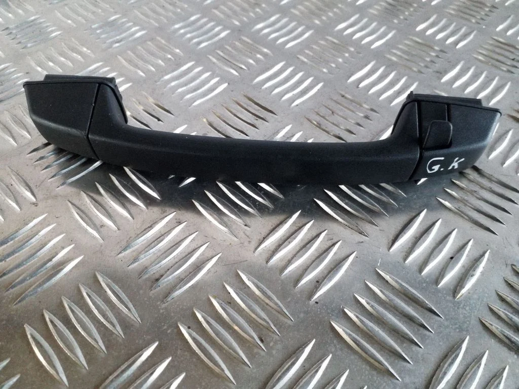 Rear interior roof grab handle – BMW X3 E83 (2003-2010)