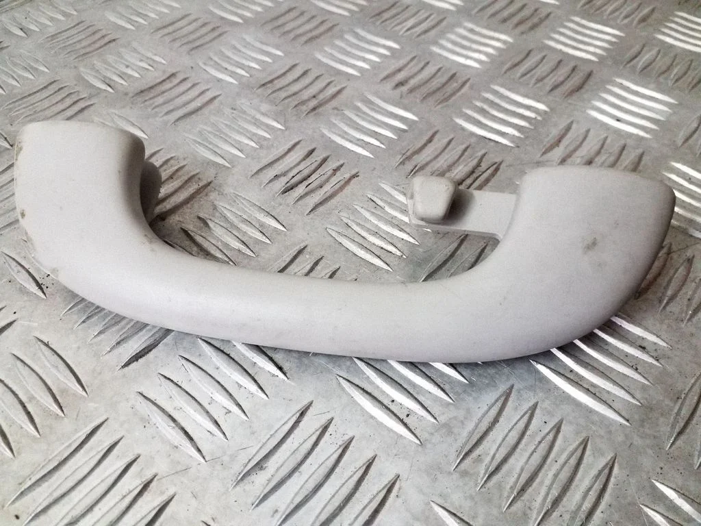 Rear interior roof grab handle – Citroen C5 (2008-2016)