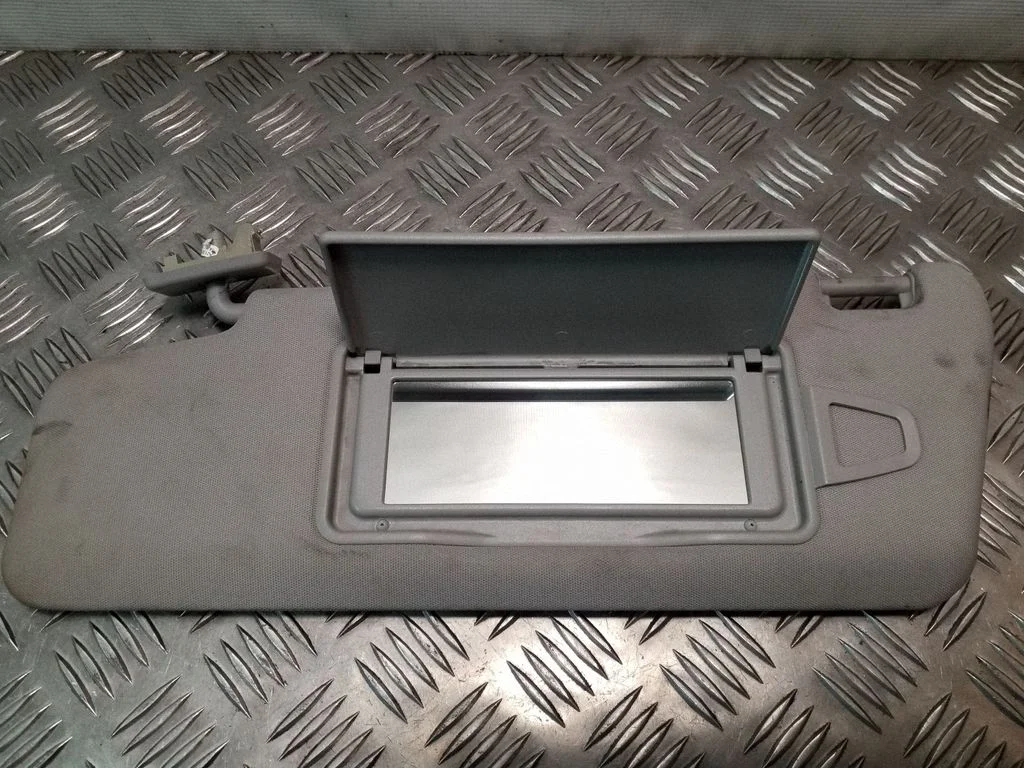 Sun visor – Mercedes-Benz E-Class W212 (2009-2016)