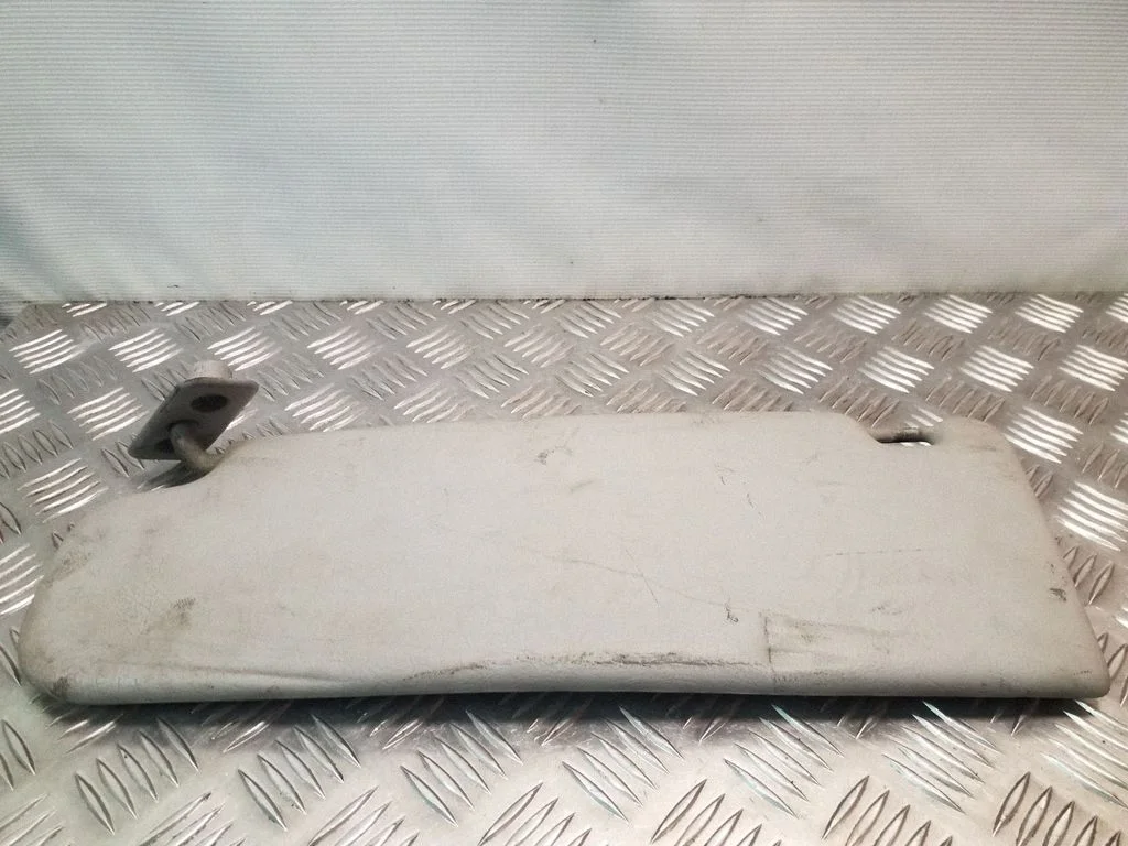 Sun visor – left