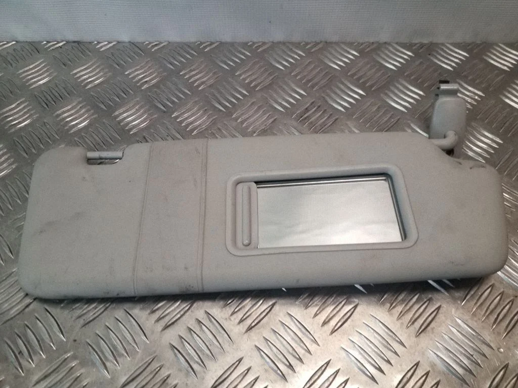 Sun visor – Audi A3 S3 8P (2003-2012)