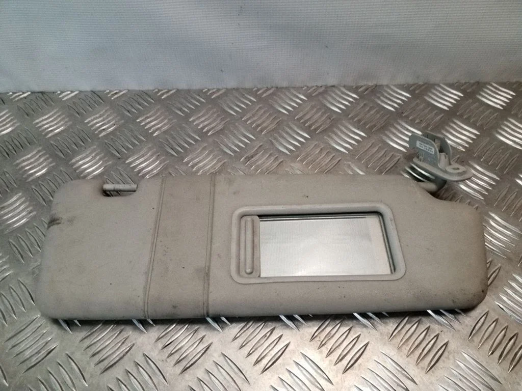 Sun visor – Audi A3 S3 8P (2003-2012)
