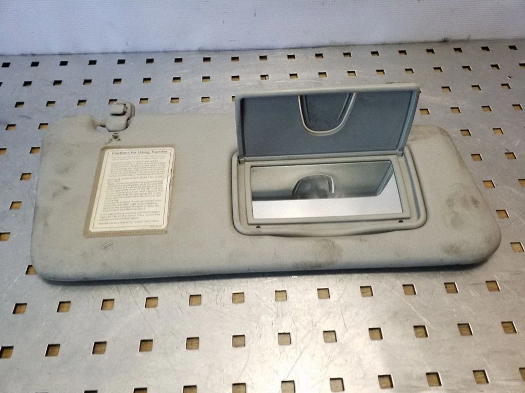 Sun visor – Suzuki Grand Vitara II (2006-2016)