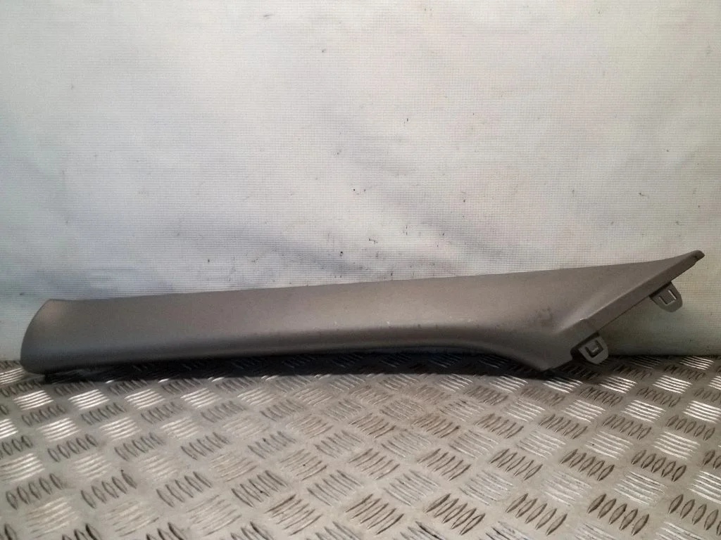 (A) piilari kate 769120010R