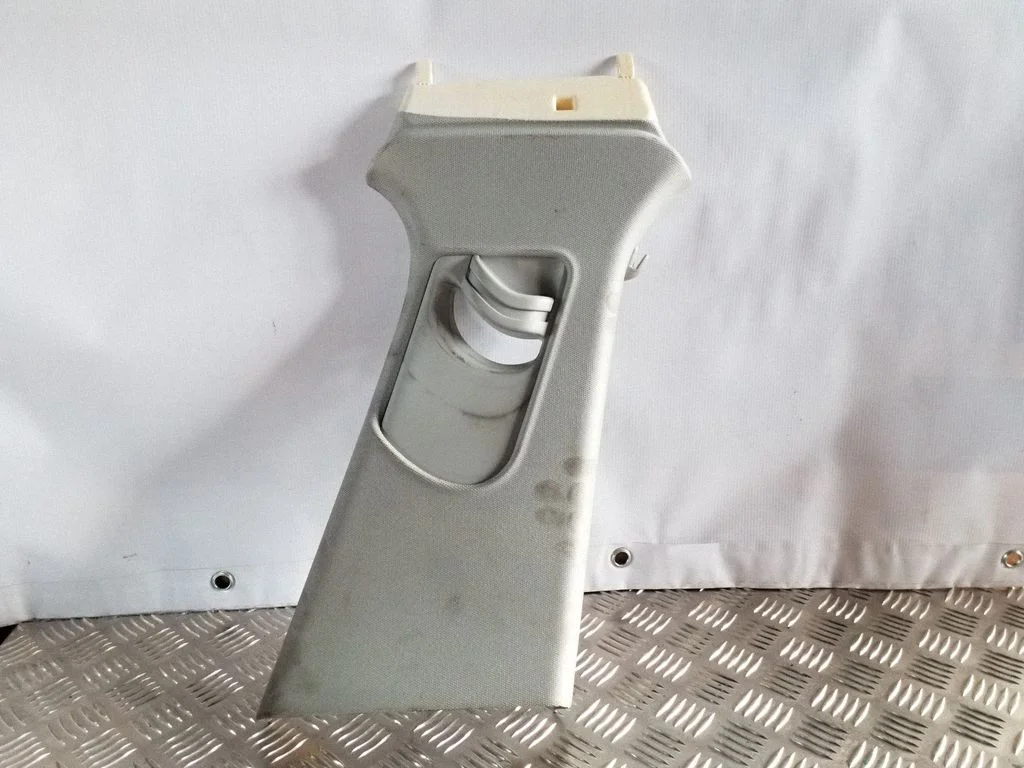 (B) pillar trim (top) – Audi A6 S6 C7 4G (2011-2018)