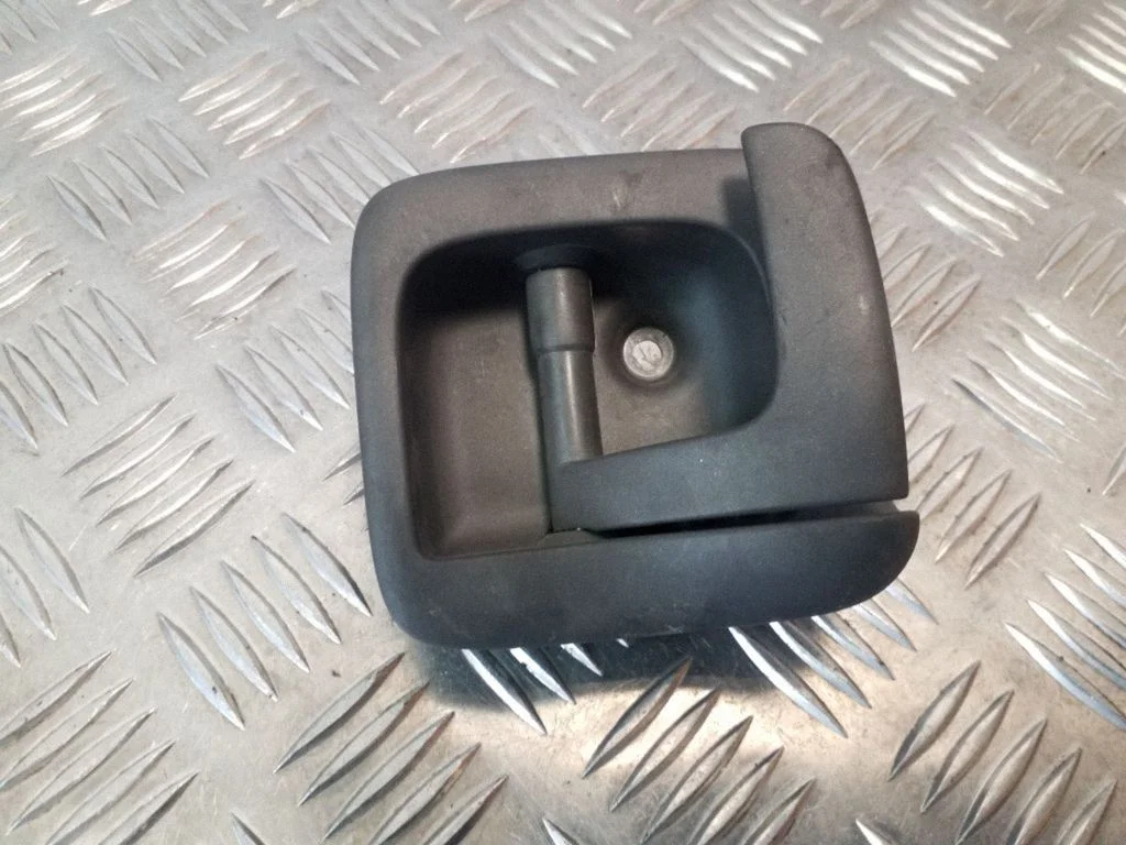 Engine bonnet (hood) release handle – Volvo S60 (2005-2010)