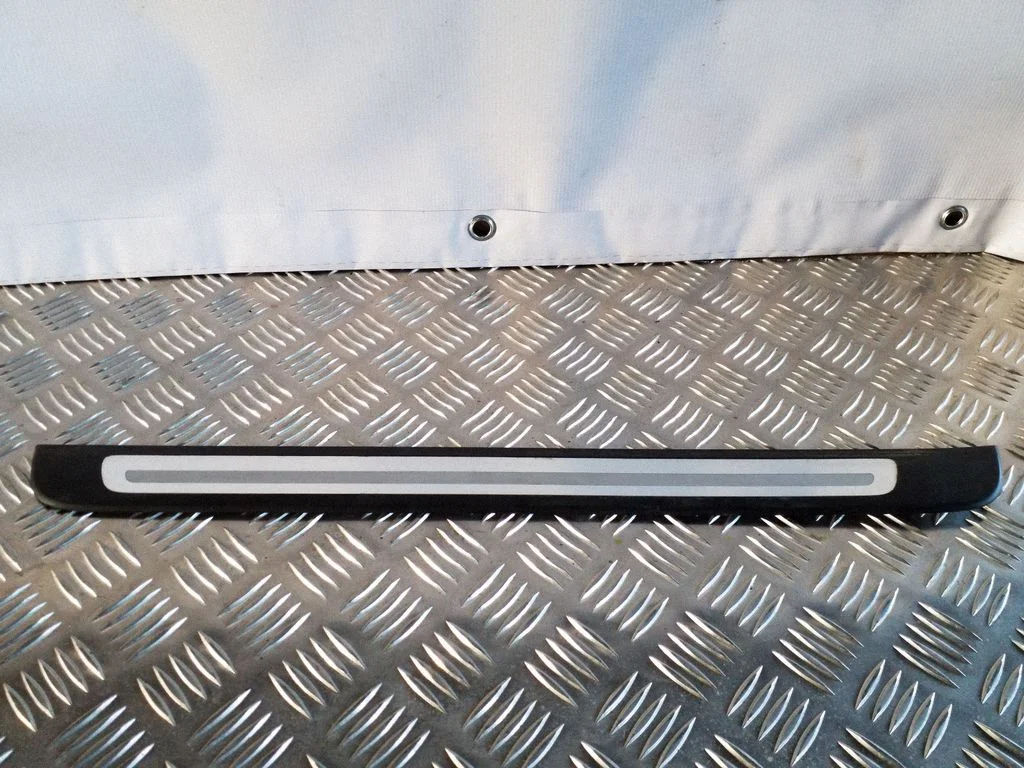 Front sill trim cover – Audi A6 S6 C7 4G (2011-2018)