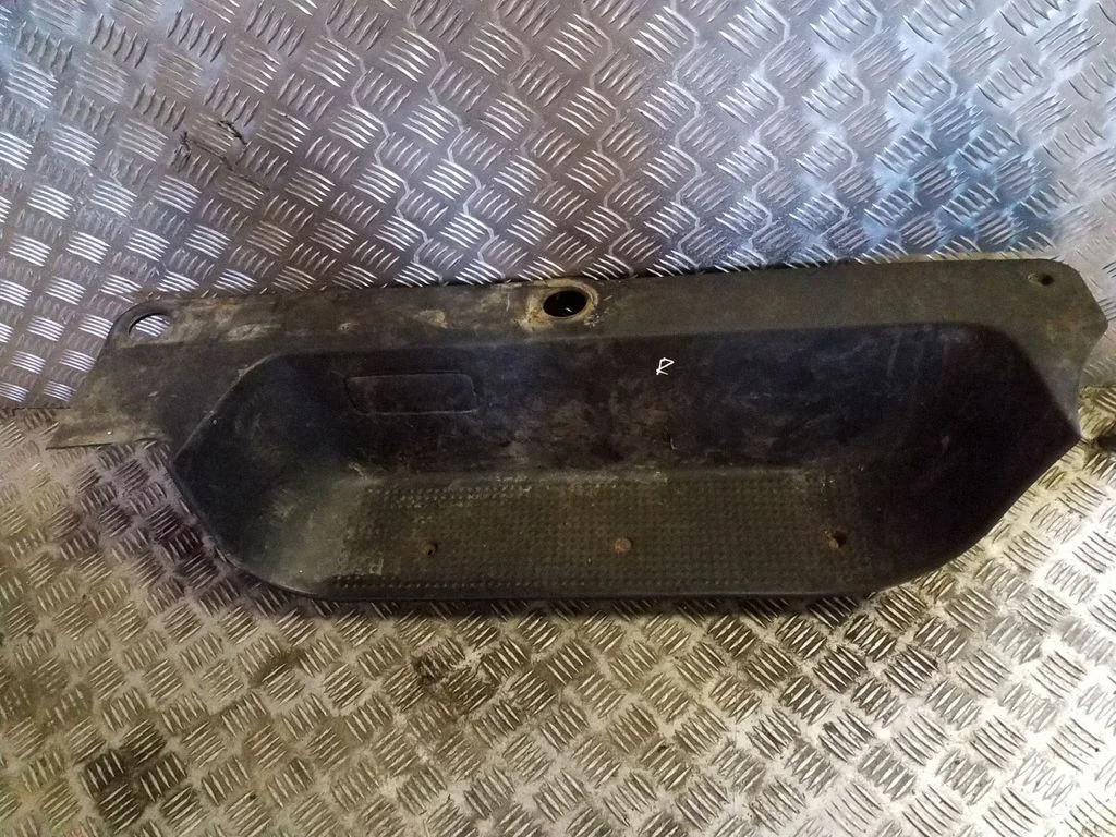 Front sill trim cover – Opel Vivaro (2001-2014)