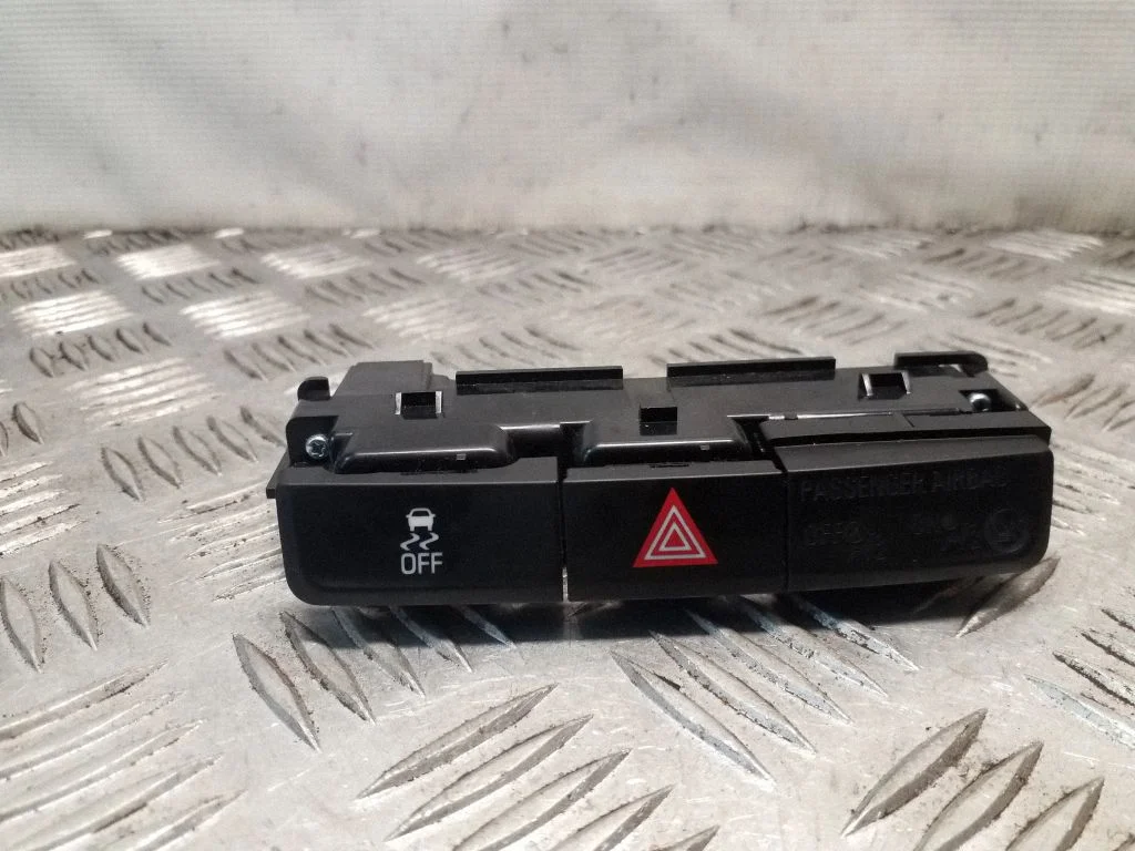 Hazard light switch – Opel Mokka X (2016-2019)