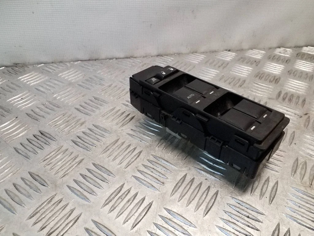 Elektriaknate lüliti 04602780AA