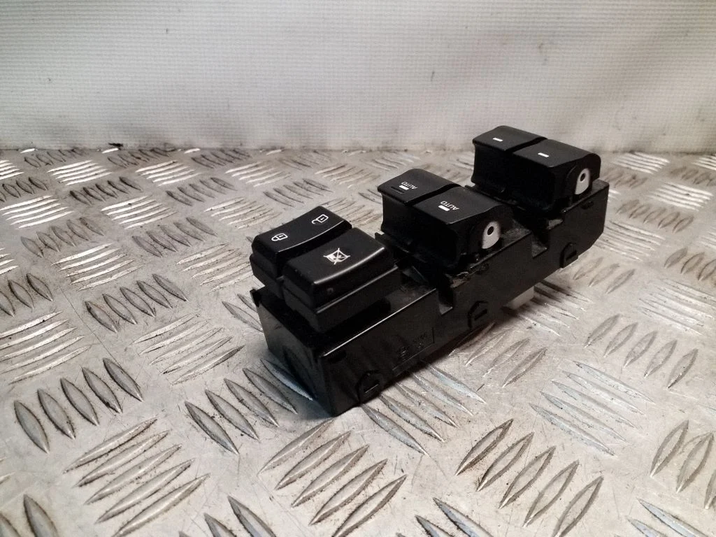 Elektrisko logu slēdzis 93570G2500