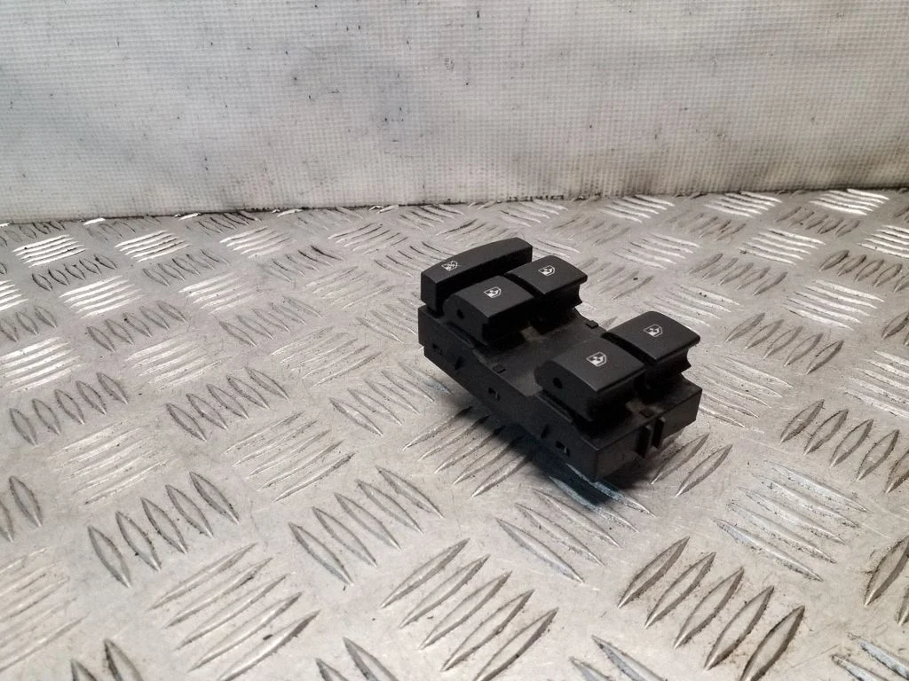 Elektriaknate lüliti 22915118