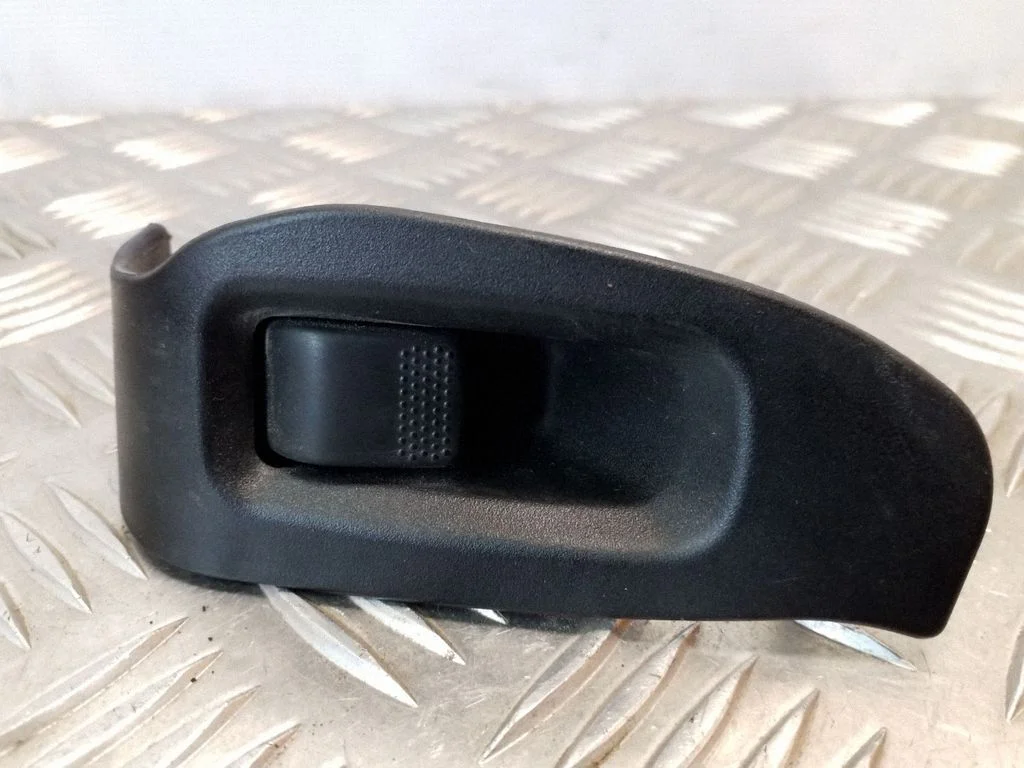 Elektrisko logu slēdzis – Subaru Legacy (1999-2003)