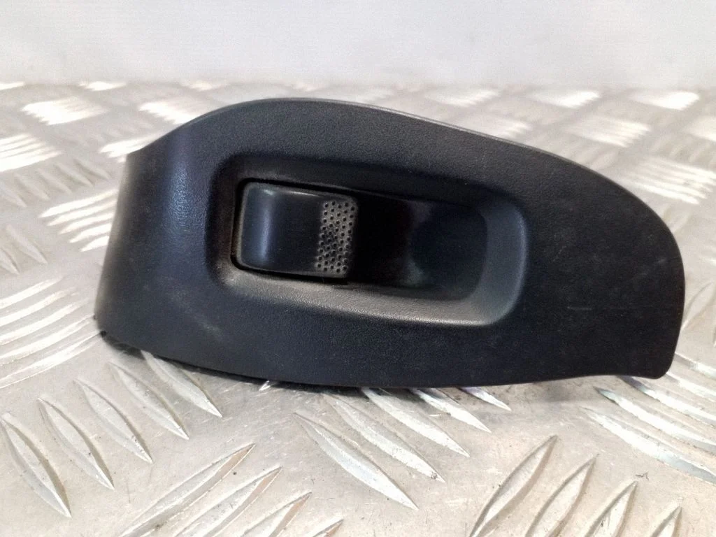 Elektrisko logu slēdzis 94266AE040