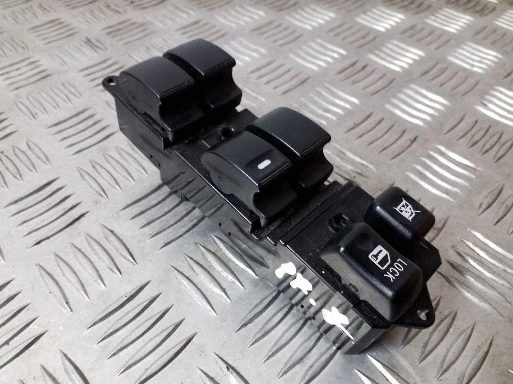 Electric window control switch