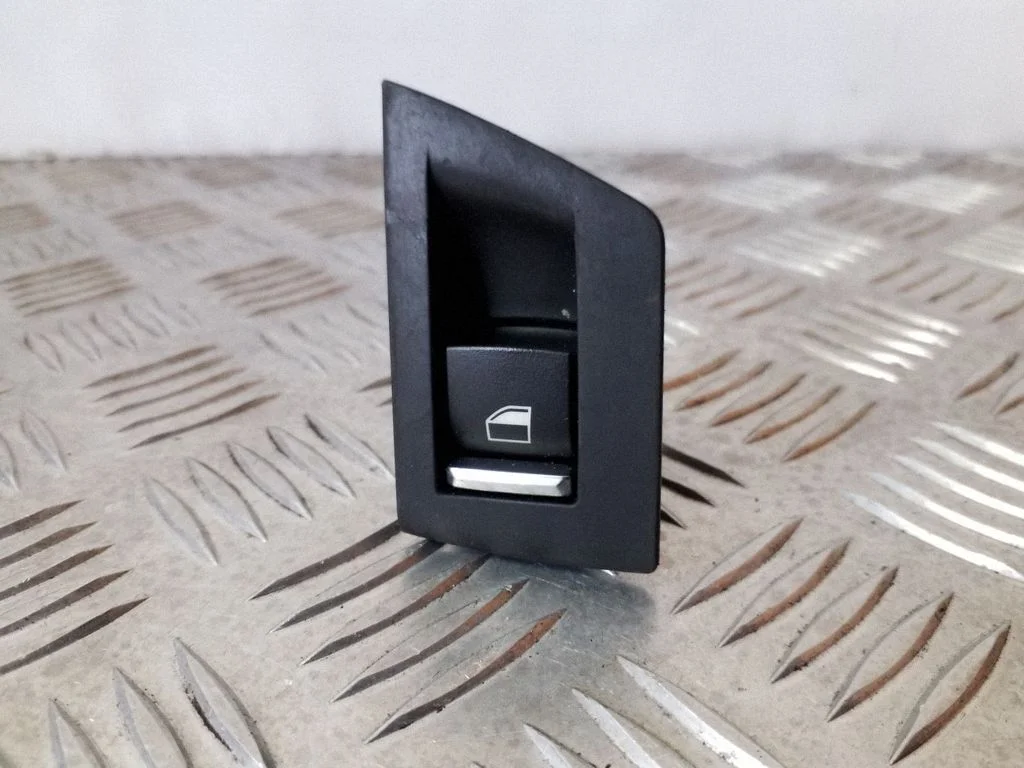 Elektriaknate lüliti 9163527