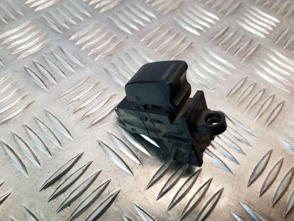 Elektriaknate lüliti 25411AV600