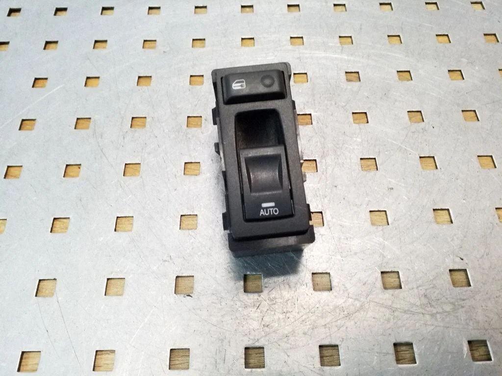 Electric window control switch