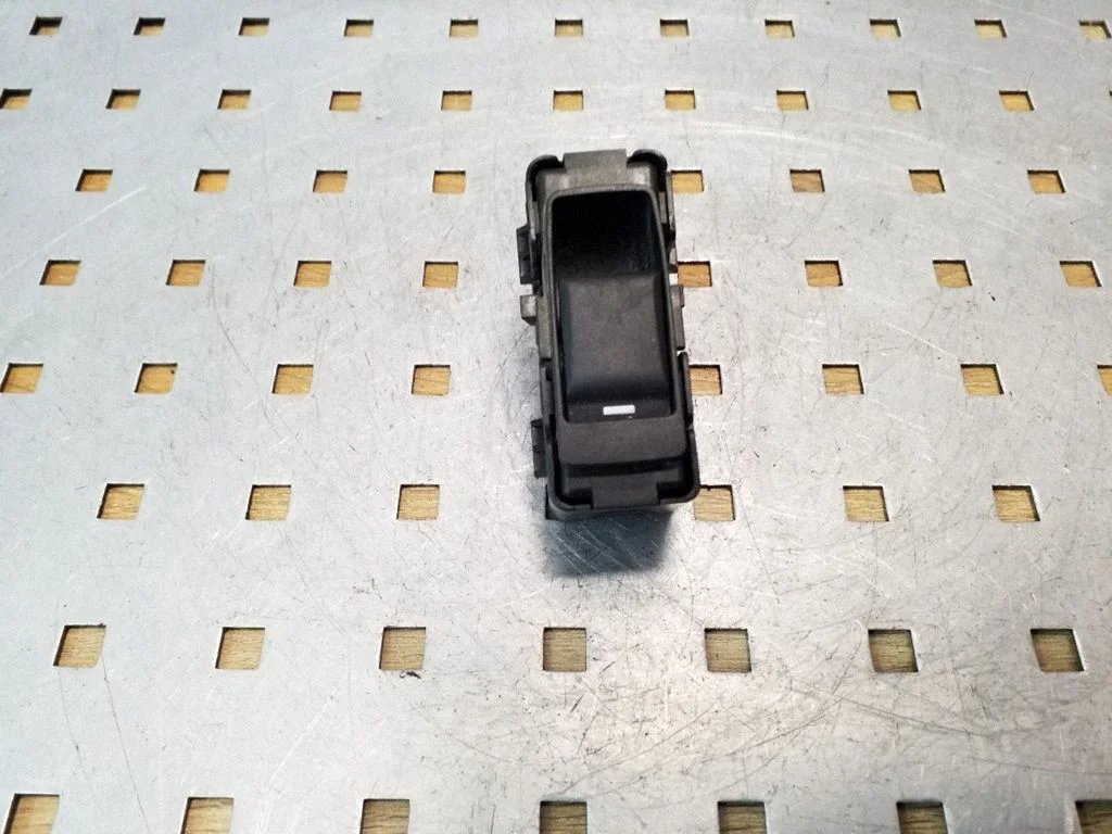 Electric window control switch