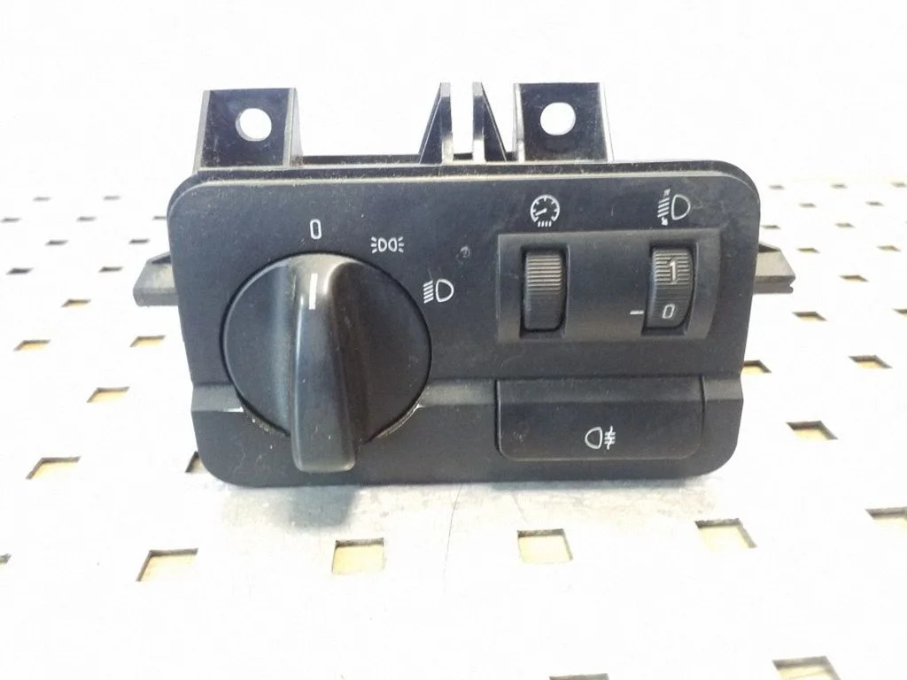 Light switch – BMW 3 Series E46 (1998-2005)