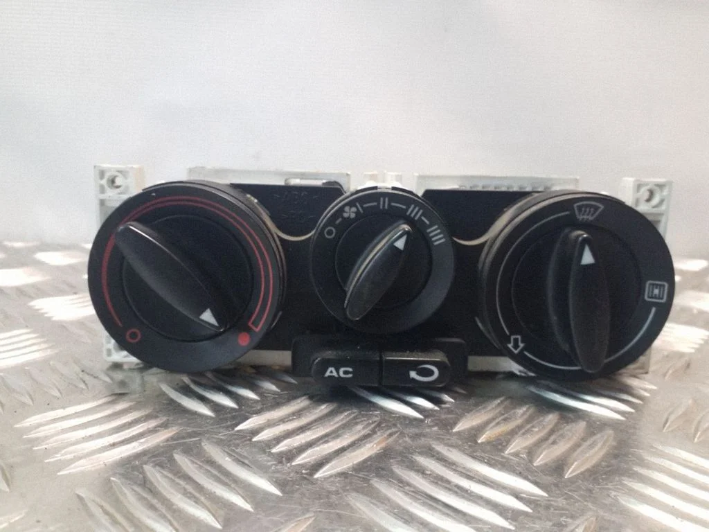Climate control unit – Seat Toledo II (1M) (1998-2006)