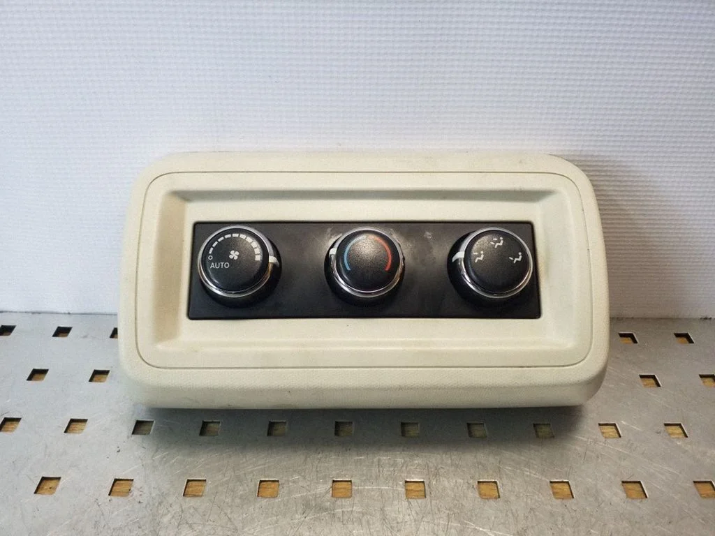 Climate control unit 55111812AD