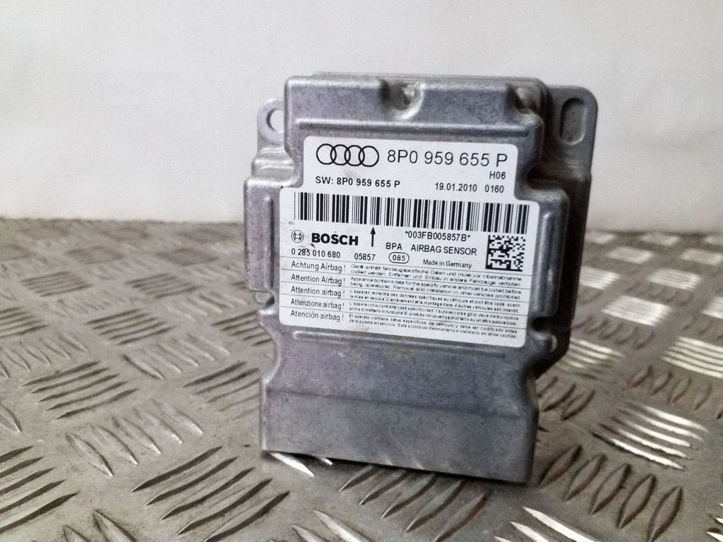 Airbag control unit/module – Audi A3 S3 8P (2003-2012)